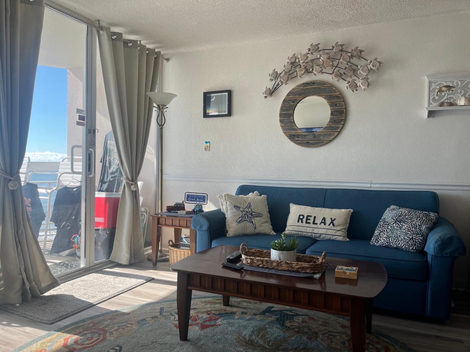 Hotel 405 Waters Edge Garden City Esterno foto