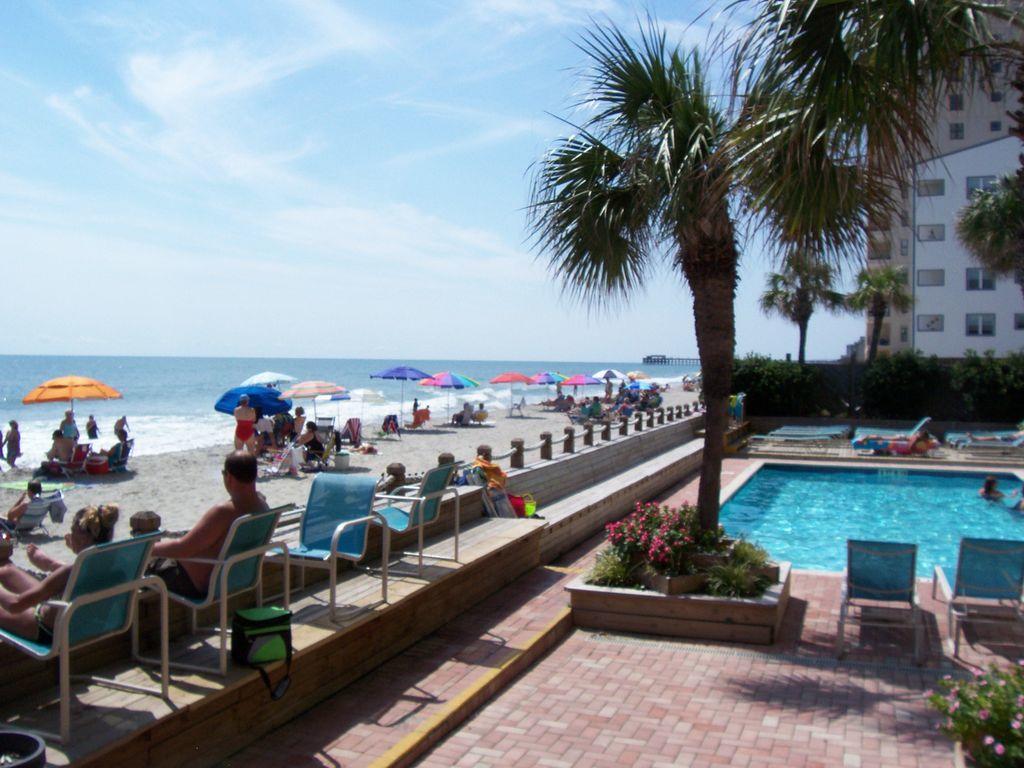 Hotel 405 Waters Edge Garden City Esterno foto